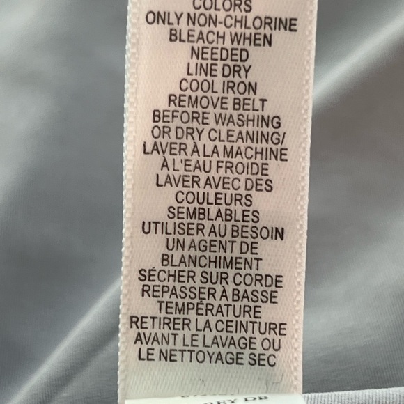 Banana Republic Light Gray Trench Coat - Picture 5 of 8